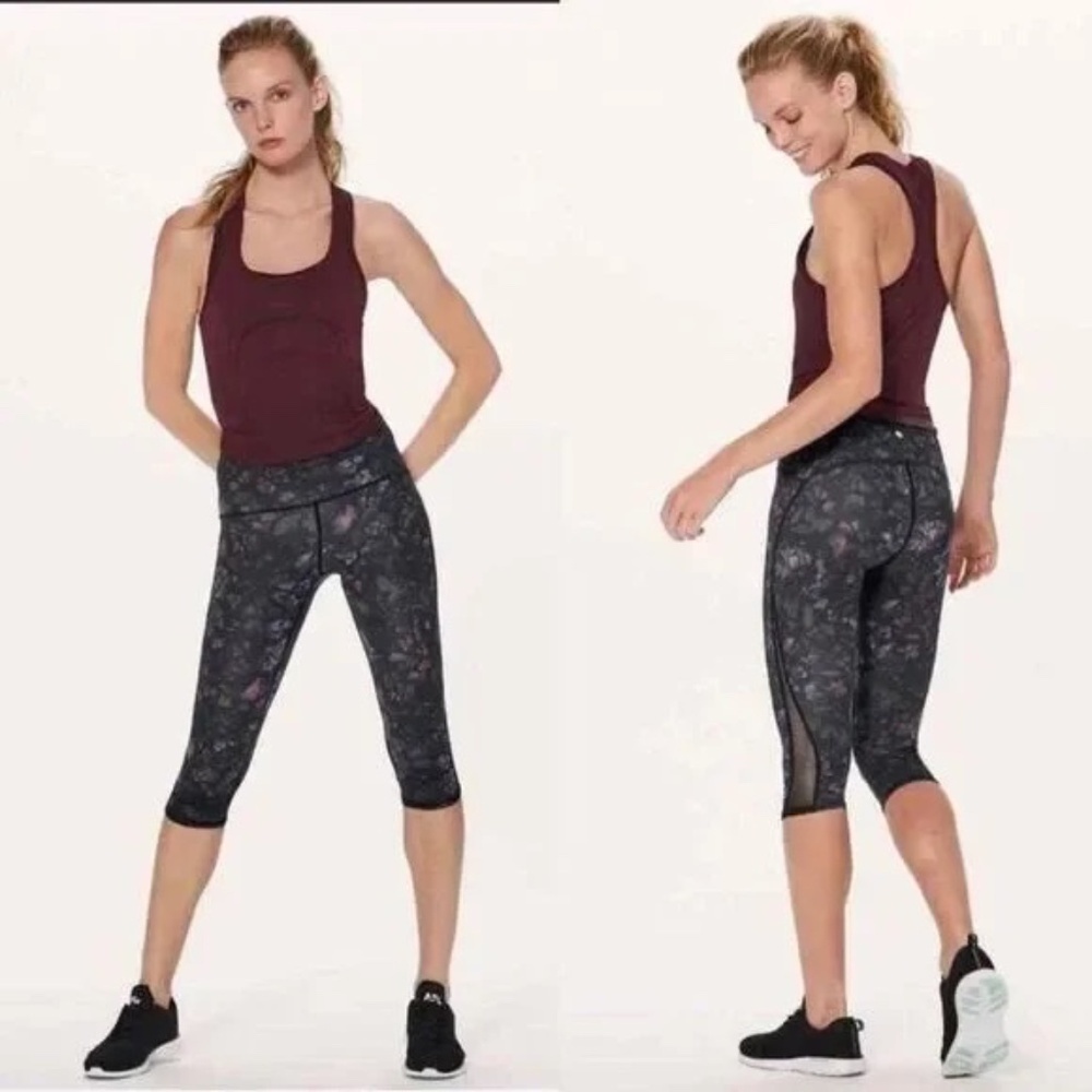 Lululemon Train Times Crop Leggings Black Multi Frozen Flourish 45770